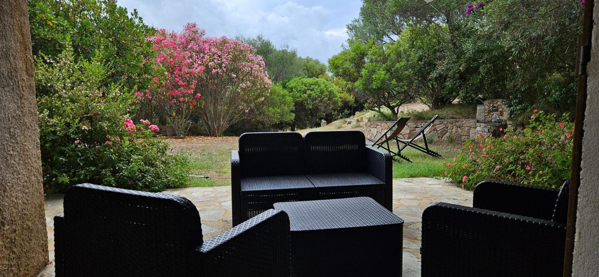 Rez-de-villa T4, Idyllique Et Independant * Olmeto (Corsica)